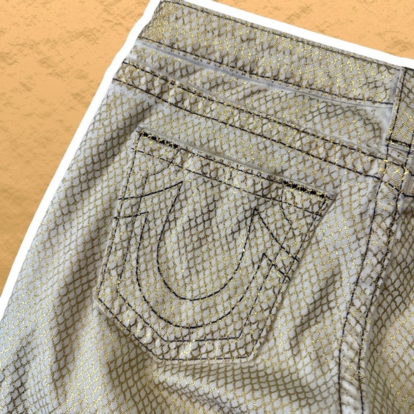 True Religion ‘Skinny Plum’ Skinny Jeans in “Gold Fishnet Scales Print” Size 29 - Picture 15 of 15